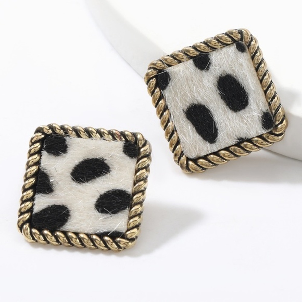 Cheetah print earrings